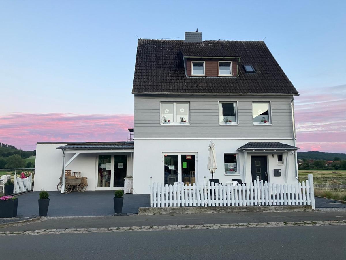 Mellys Cafe & Store Einbeck Exteriör bild
